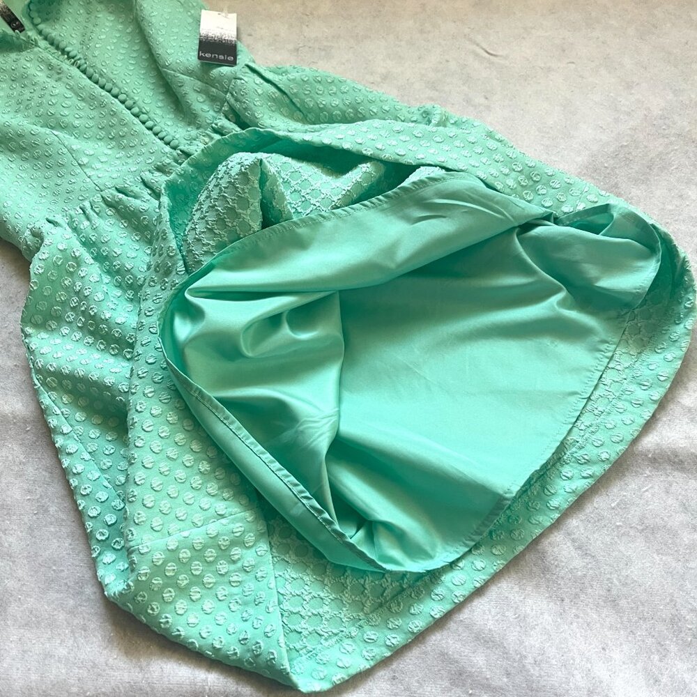 NWT Kenzie Minty Textured Dot Cup Sleeves Dress S $99 - Picture 13 of 14